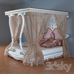 Bed - Canopy bed 