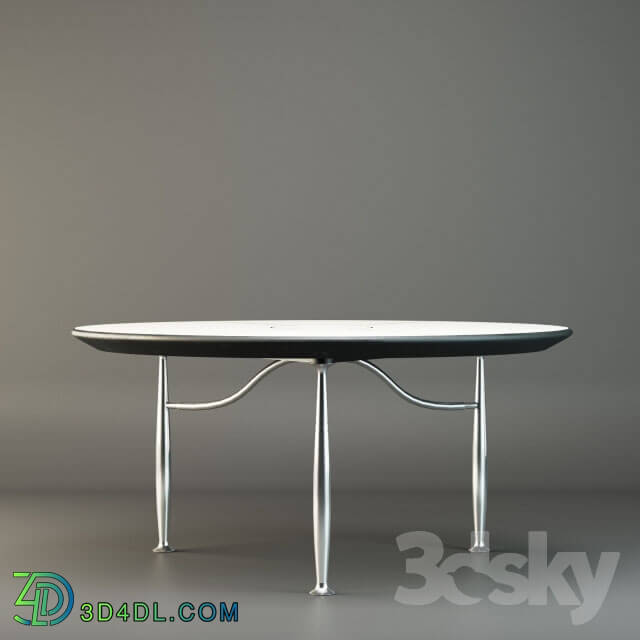 Table - Poltrona Frau Corinthia Round Table