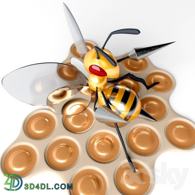 Toy - Beedrill statuette