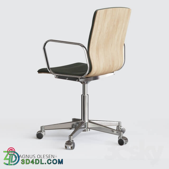 Office furniture - BUTTERFLY SWIVEL HIGH wood