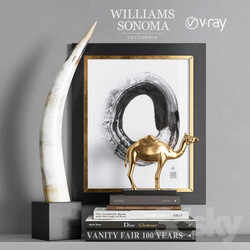 Decorative set - William Sonoma - Yak Horn On Black Stand 