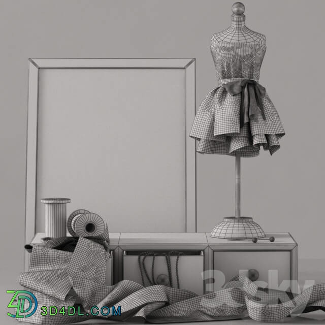 Decorative set - Decorative set with a mini mannequin