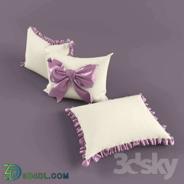 Pillows - Pillows with bow and ruffles