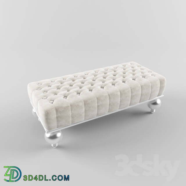 Other soft seating - Corte Zari Ottoman