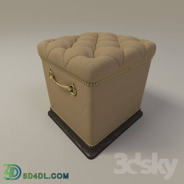 Other soft seating - Horse harness puff