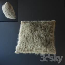 Pillows - Fur cushion 