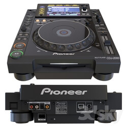 Audio tech - Pioneer CDJ-2000 