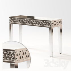 Table Mirrored console table. 