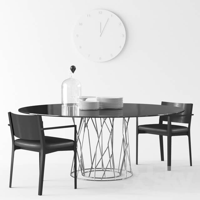 Porro Synapsis table and Como chair