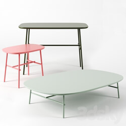 Kelly tables by Tacchini 