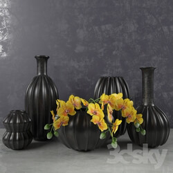 A set of vases on perezalivke  