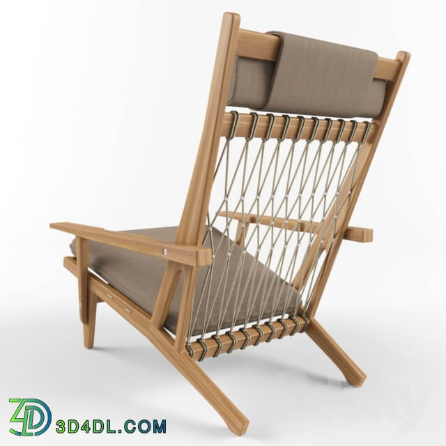 Hans Wegner Lounge Chair