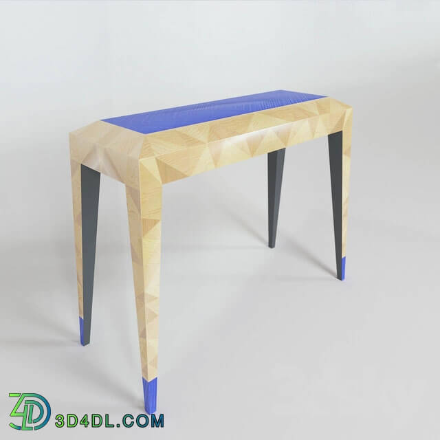 Table - Console Triangles