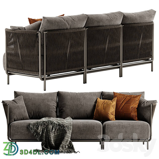 Roberti queen sofa