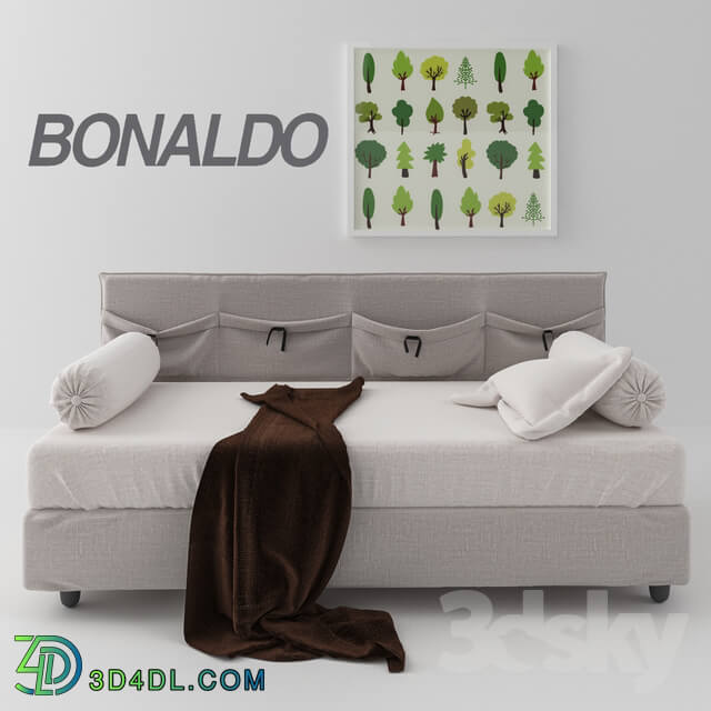 Bonaldo Pongo bed with pillows