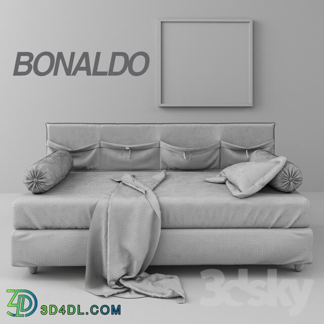 Bonaldo Pongo bed with pillows