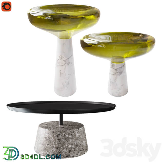 Set of coffee tables