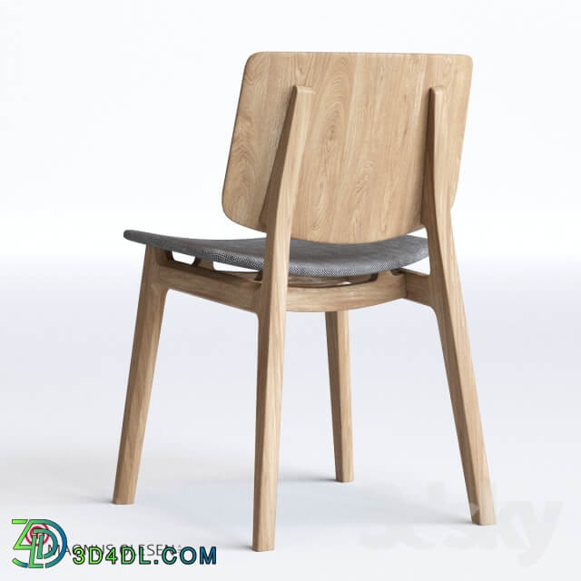 MAGNUS OLESEN Freya Chair