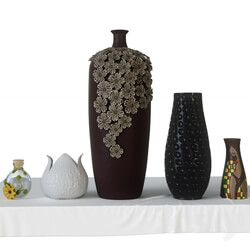 Vase - A set of vases 