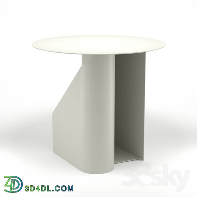 Woud sentrum side table