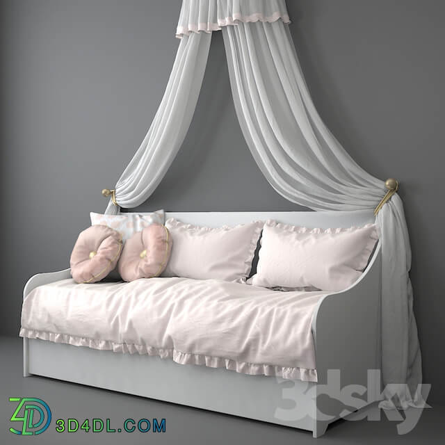 Four Poster Bed 01