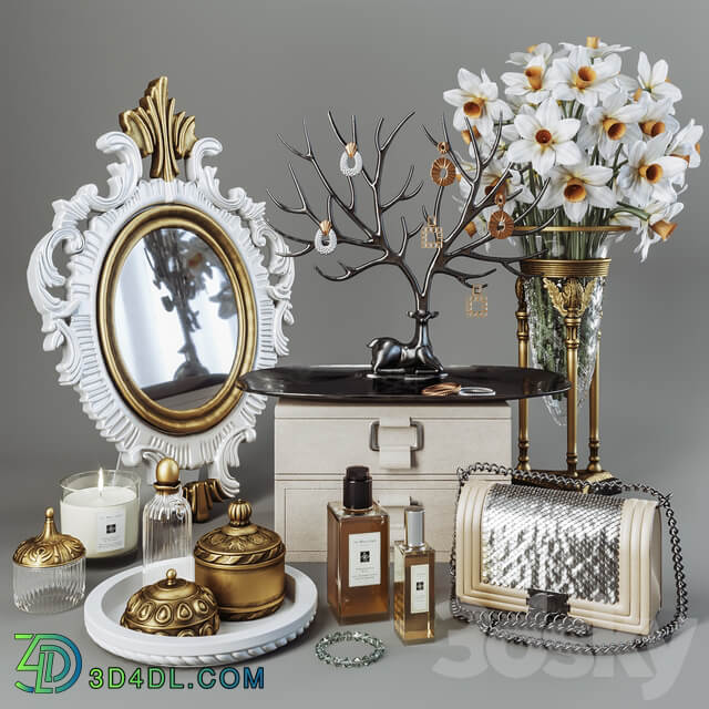 Decorative set for ladies dressing table