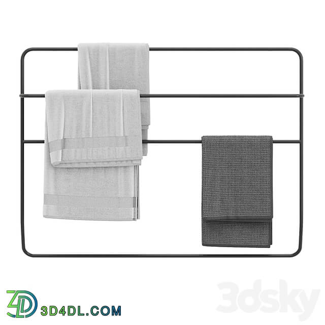 113. Bathroom decor set