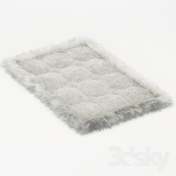 Small soft carpet of alpaca fur 
