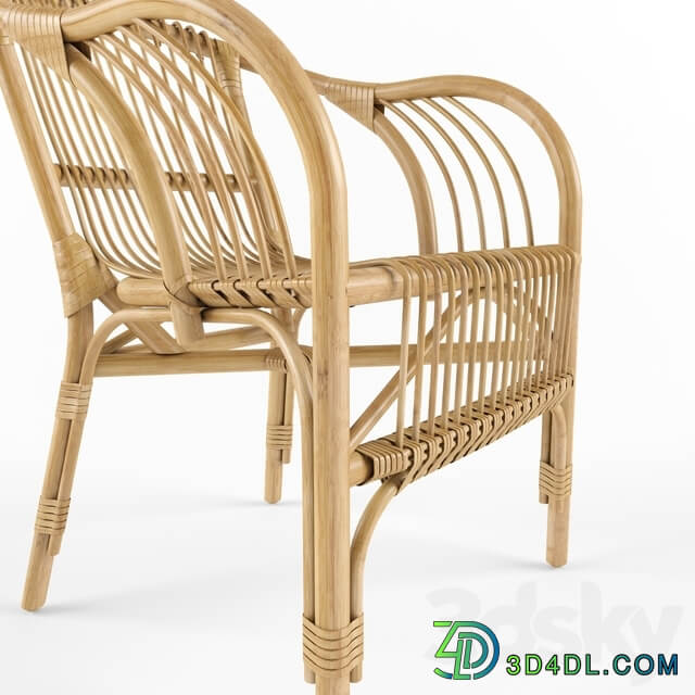 Pari rattan chair