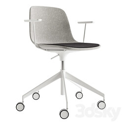 Lapalma Seela S341 Swivel Chair 