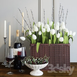 Decorative set with tulips 