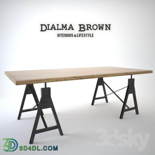dialma brown TAVOLI