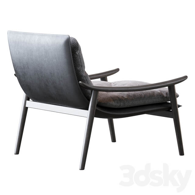 Minotti Fynn Saddle Hide Armchair