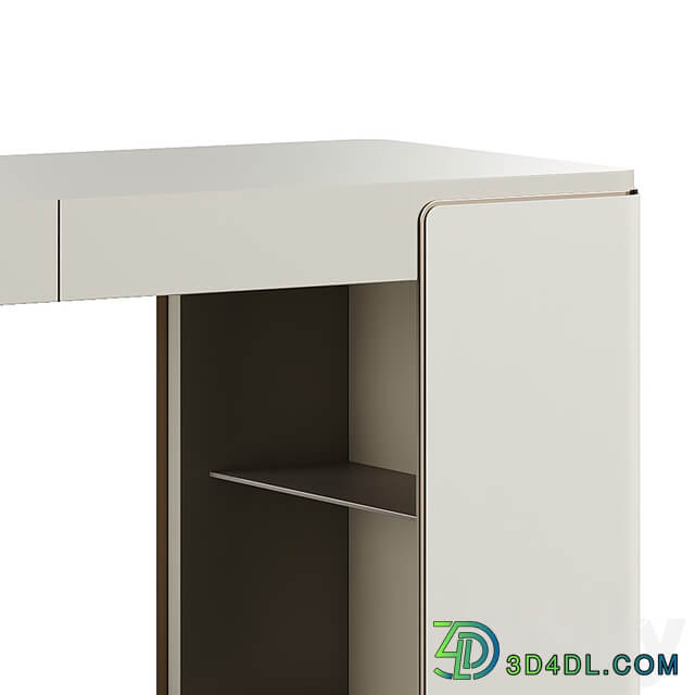 Fendi Icon Lady Desk 2023