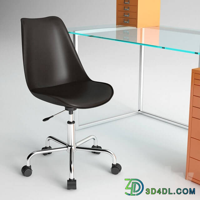 Habitat Ginnie Office Chair and Habitat Nic Glass Table
