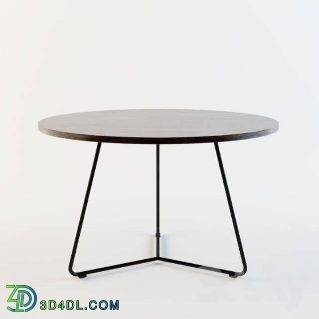 Table - Roundtable