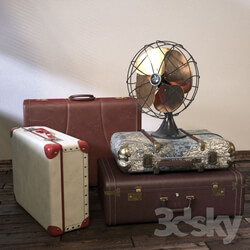 Other decorative objects - Vintage Fan _amp_ Suitcases 