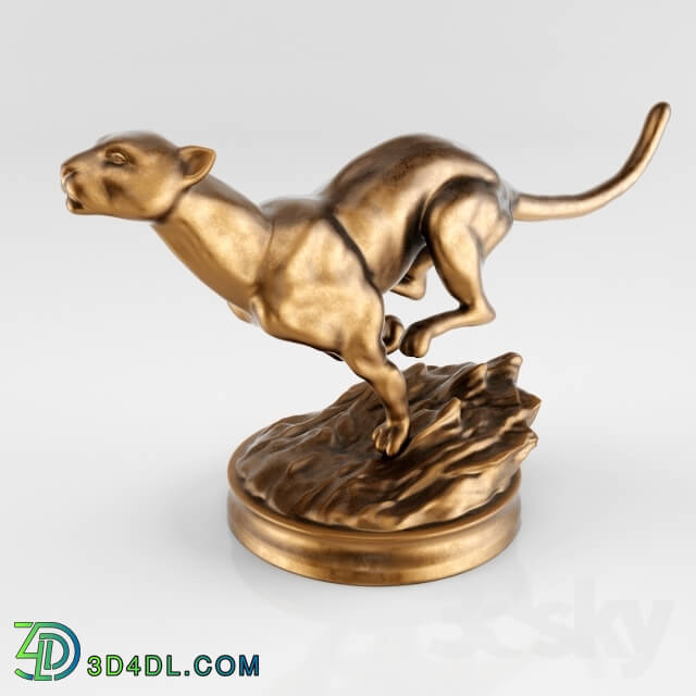 Sculpture - A bronze statue of a cheetah