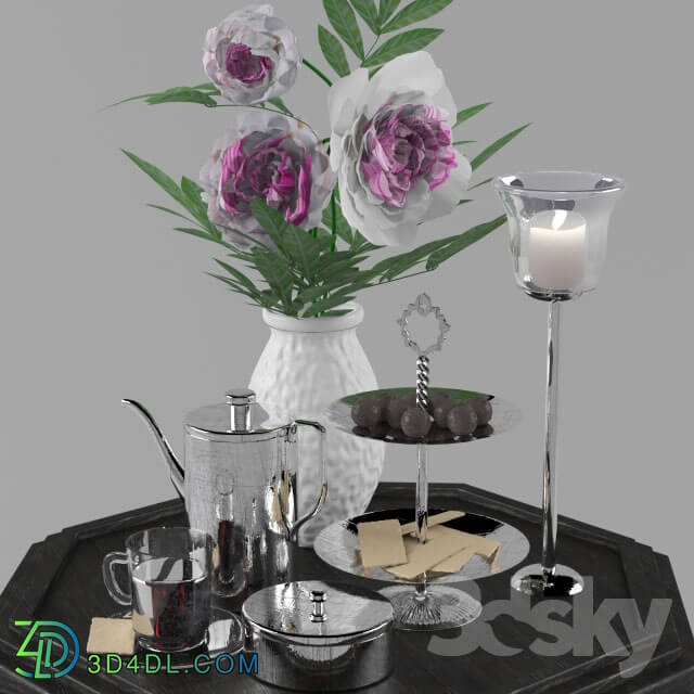 Table - Antique table-showcase