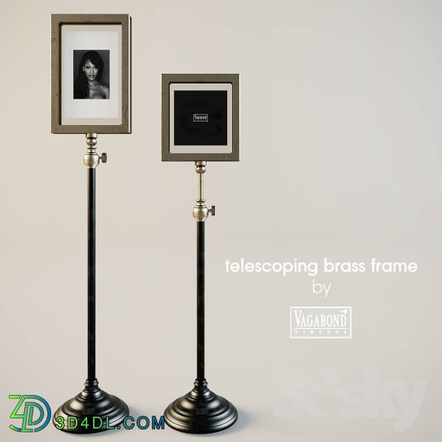 Other decorative objects - Telescoping brass frame