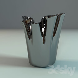 Vase - Metal wave vase 