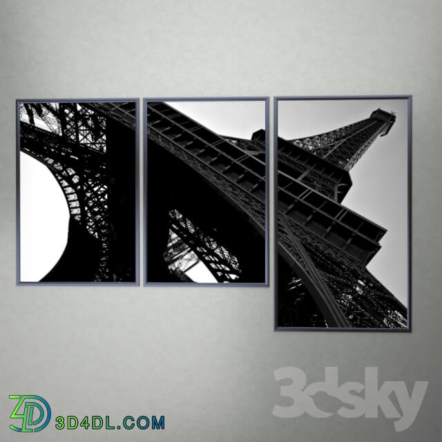 Frame - Photos of the Eiffel Tower in the frame