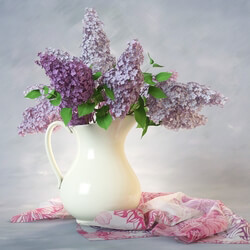 Plant - Lilac Bouquet in Vase 