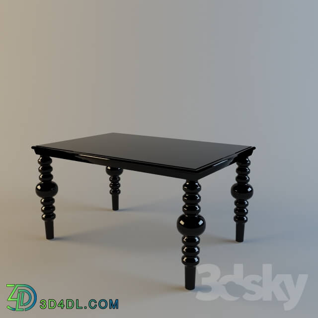 Table - Black lakirovanyj table