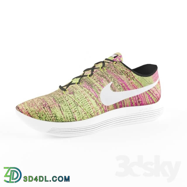 Clothes and shoes - Nike LowFlyknit