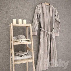 Bathroom accessories - Bathrobe_ towels on shelf 