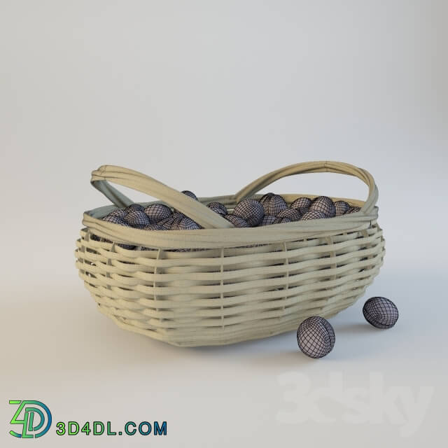 Food and drinks - Plums in a wicker basket